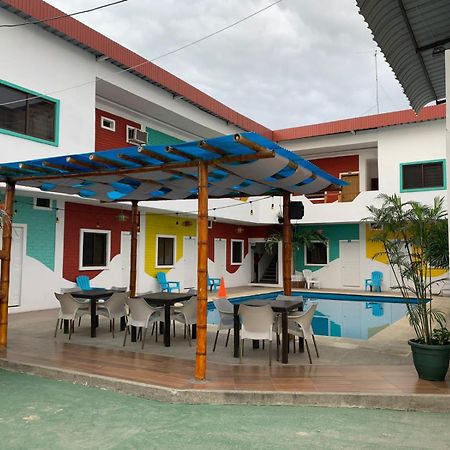 Hostal Las Velas Hotel Manta Exterior foto