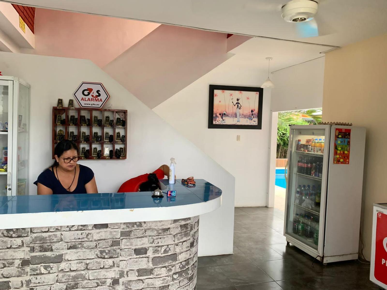 Hostal Las Velas Hotel Manta Exterior foto