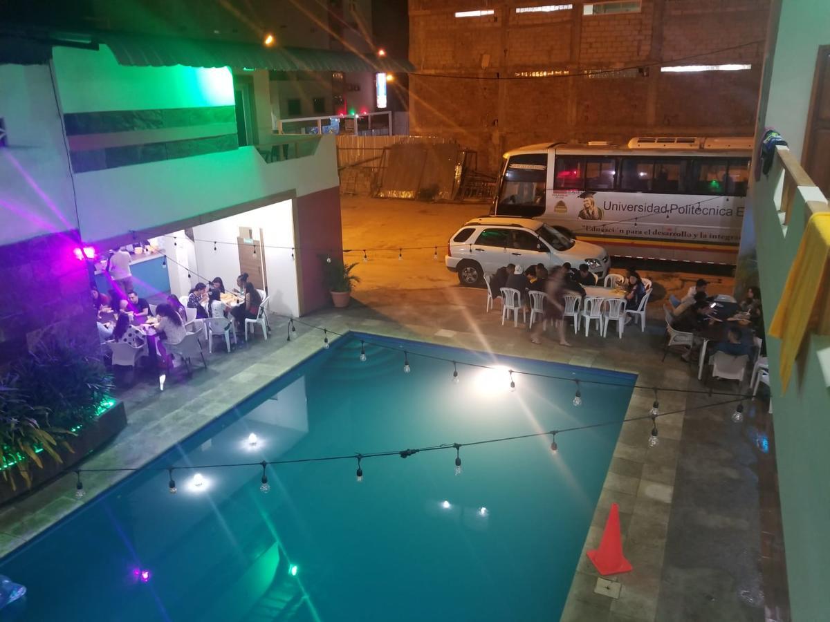 Hostal Las Velas Hotel Manta Exterior foto