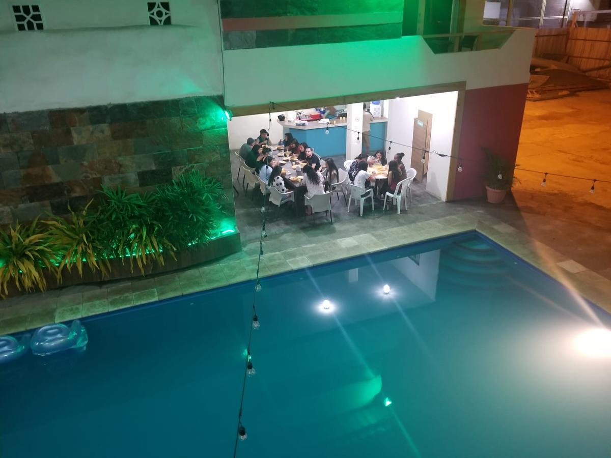 Hostal Las Velas Hotel Manta Exterior foto