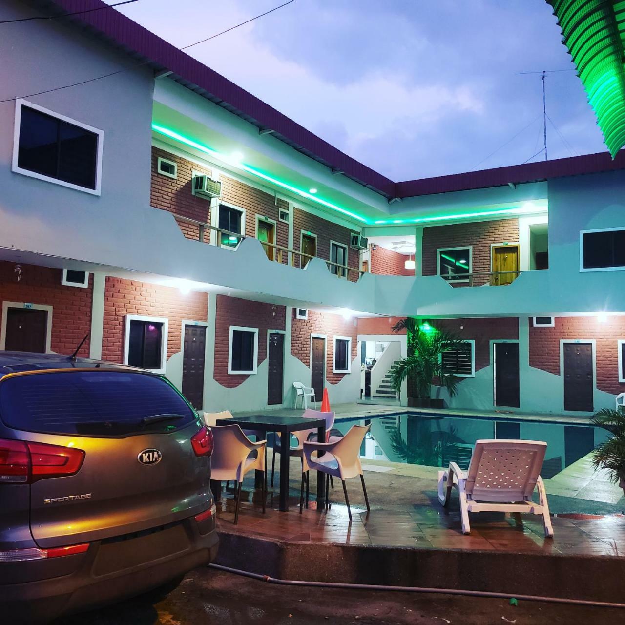Hostal Las Velas Hotel Manta Exterior foto